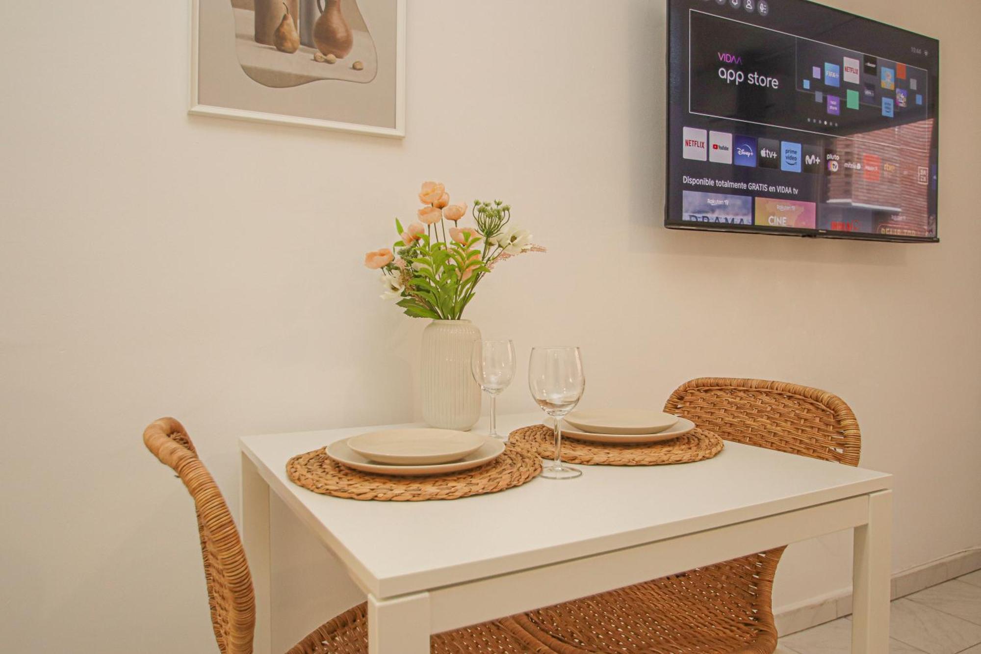 Wonderful Studio 15M Walk To Giralda And Feria Seville Luaran gambar