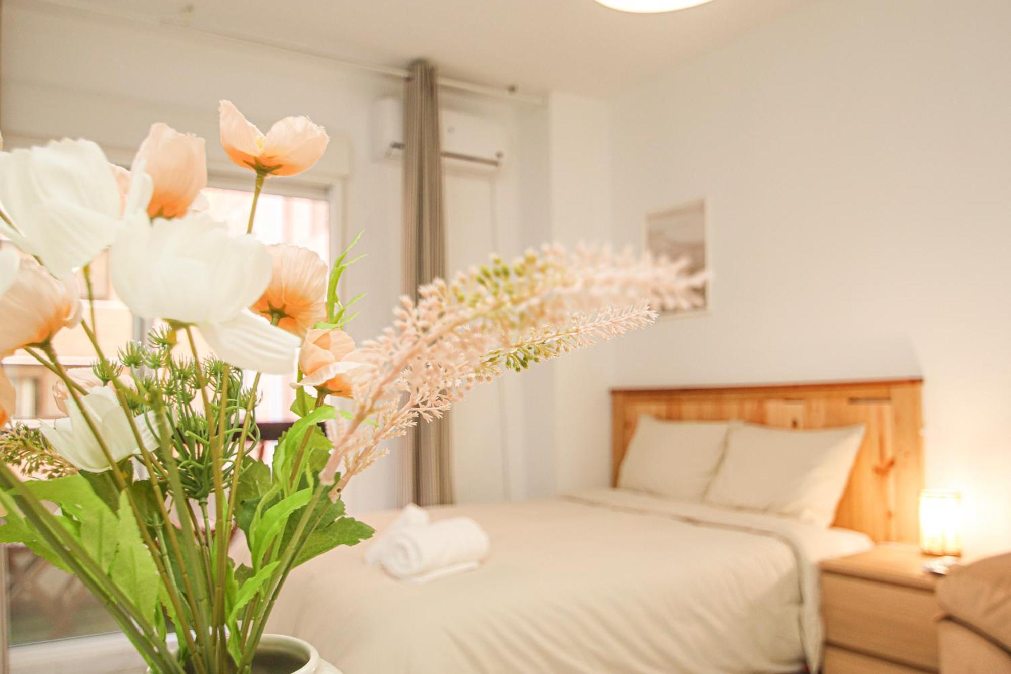 Wonderful Studio 15M Walk To Giralda And Feria Seville Luaran gambar